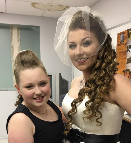 Carla's Curl Up N Color Hair Salon Dunbar WV